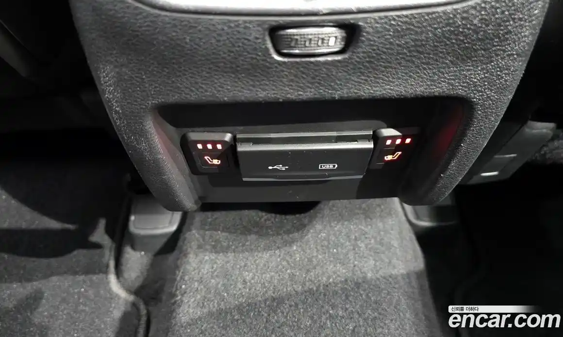 Jeep Cherokee 2019 2.4 Автомат в Москве № 169805, фото 12