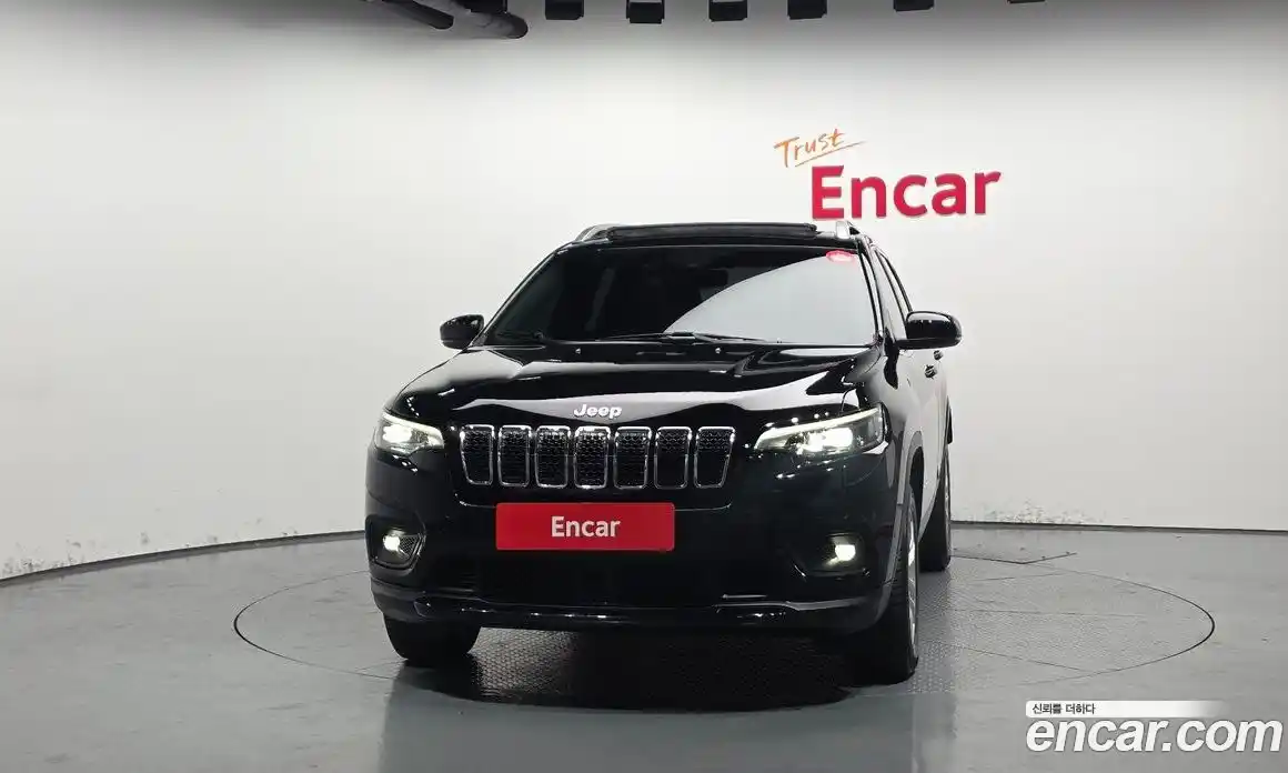 Jeep Cherokee 2019 2.4 Автомат в Москве № 169805, фото 15