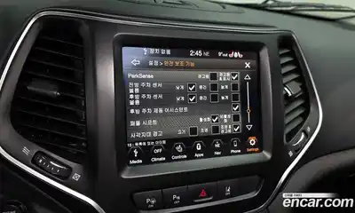 Jeep Cherokee 2019 2.4 Автомат в Москве № 169805, миниатюра 2