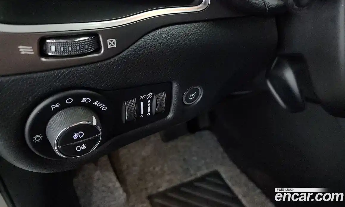 Jeep Cherokee 2019 2.4 Автомат в Москве № 169833, фото 14