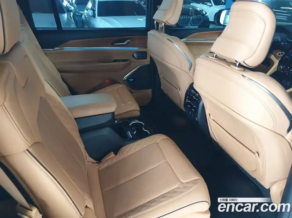 Jeep Cherokee 2022 3.6 Автомат в Москве № 169962, фото 19