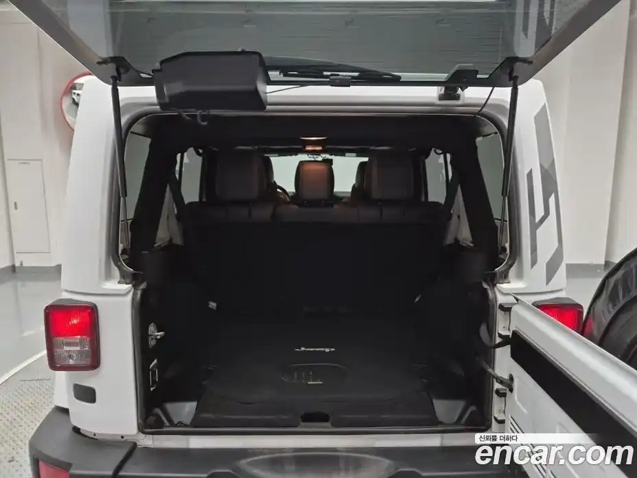 Jeep Wrangler 2017 3.6 Автомат в Москве № 170004, фото 18