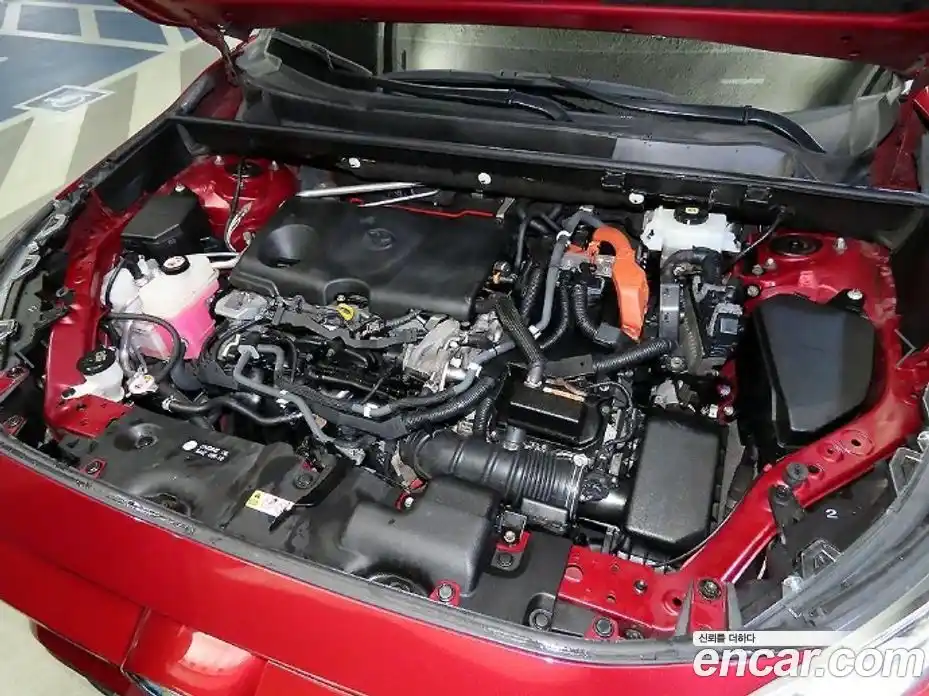 Toyota RAV4 2021 2.5 Автомат в Москве № 170364, фото 19