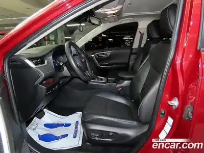 Toyota RAV4 2021 2.5 Автомат в Москве № 170364, миниатюра 6