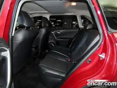 Toyota RAV4 2021 2.5 Автомат в Москве № 170364, миниатюра 7