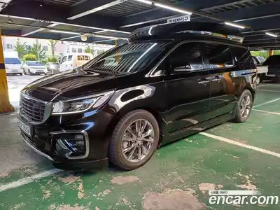 Kia Canival 2019 2.2 Автомат в Москве № 17386, миниатюра 3
