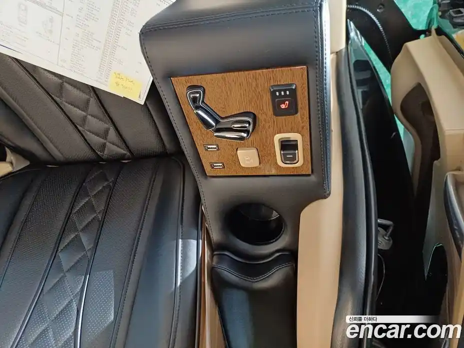 Kia Canival 2019 2.2 Автомат в Москве № 17386, фото 9