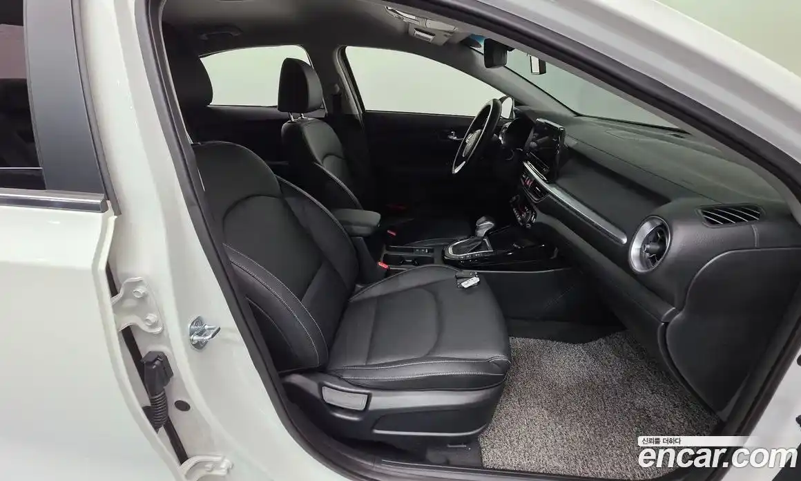 Kia K3 2022 1.6 Автомат в Москве № 1751, фото 10