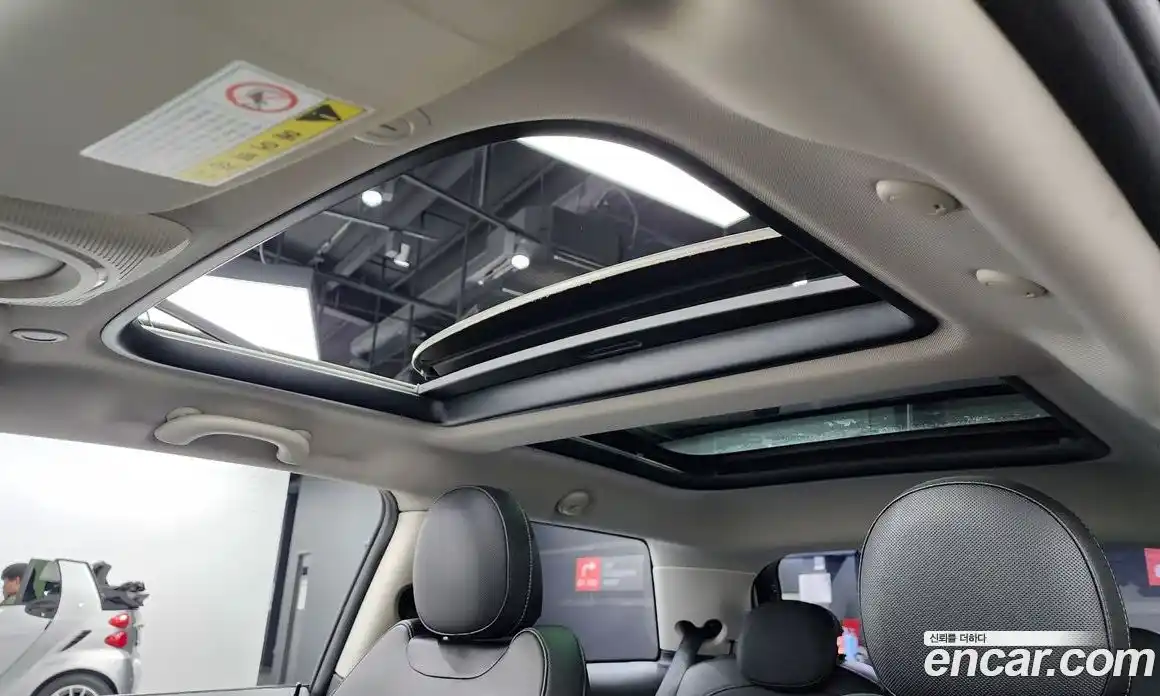 Mini Cooper 2016 1.5 Автомат в Москве № 175337, фото 16