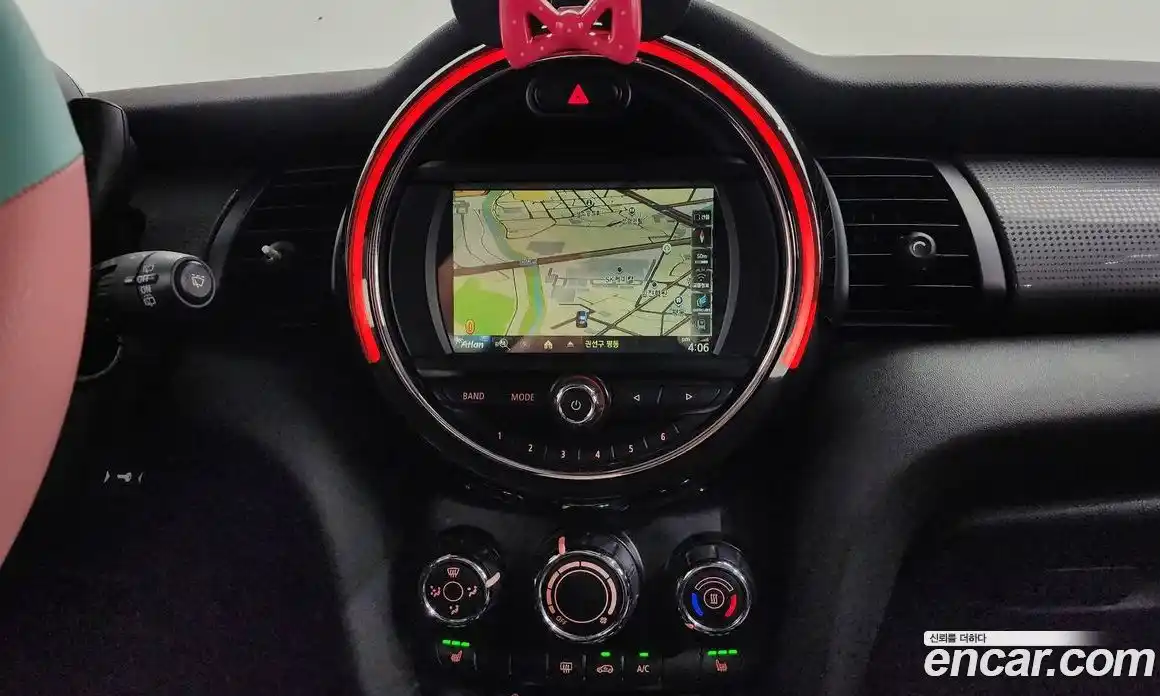 Mini Cooper 2016 1.5 Автомат в Москве № 175337, фото 20