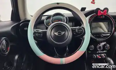 Mini Cooper 2016 1.5 Автомат в Москве № 175337, миниатюра 7