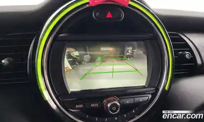 Mini Cooper 2016 1.5 Автомат в Москве № 175337, миниатюра 8