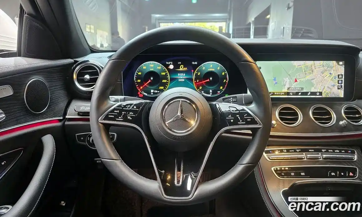 Mercedes-Benz E-Class 2023 2.0 Автомат в Москве № 177618, фото 17