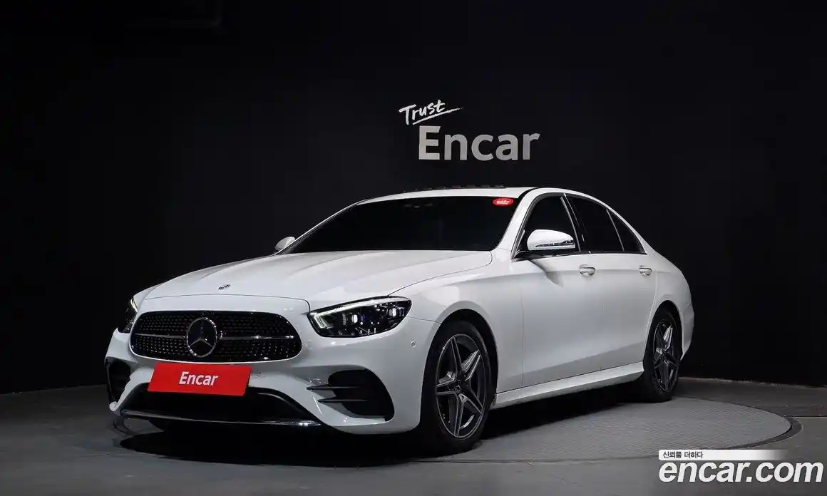 Mercedes-Benz E-Class 2023 2.0 Автомат в Москве № 177618, фото 19