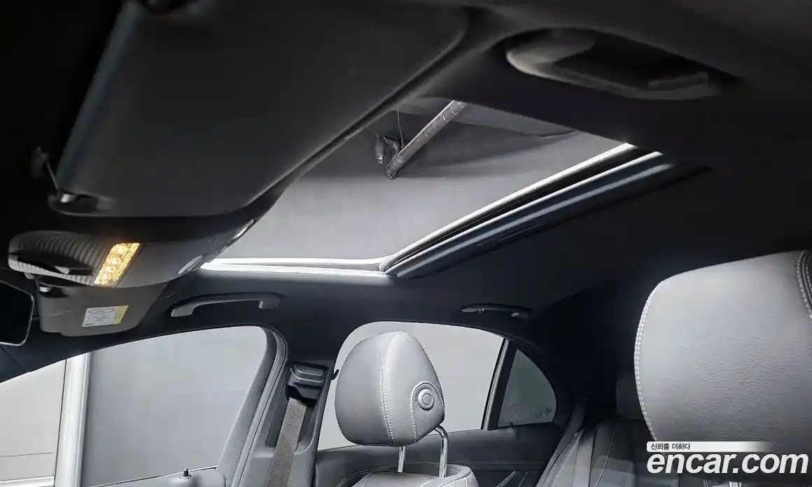 Mercedes-Benz E-Class 2023 2.0 Автомат в Москве № 177618, фото 3