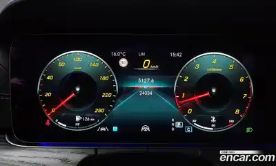 Mercedes-Benz E-Class 2023 2.0 Автомат в Москве № 177618, миниатюра 7