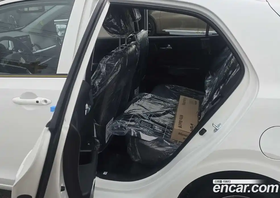 Kia Morning 2026 1.0 Автомат в Москве № 17778, фото 11