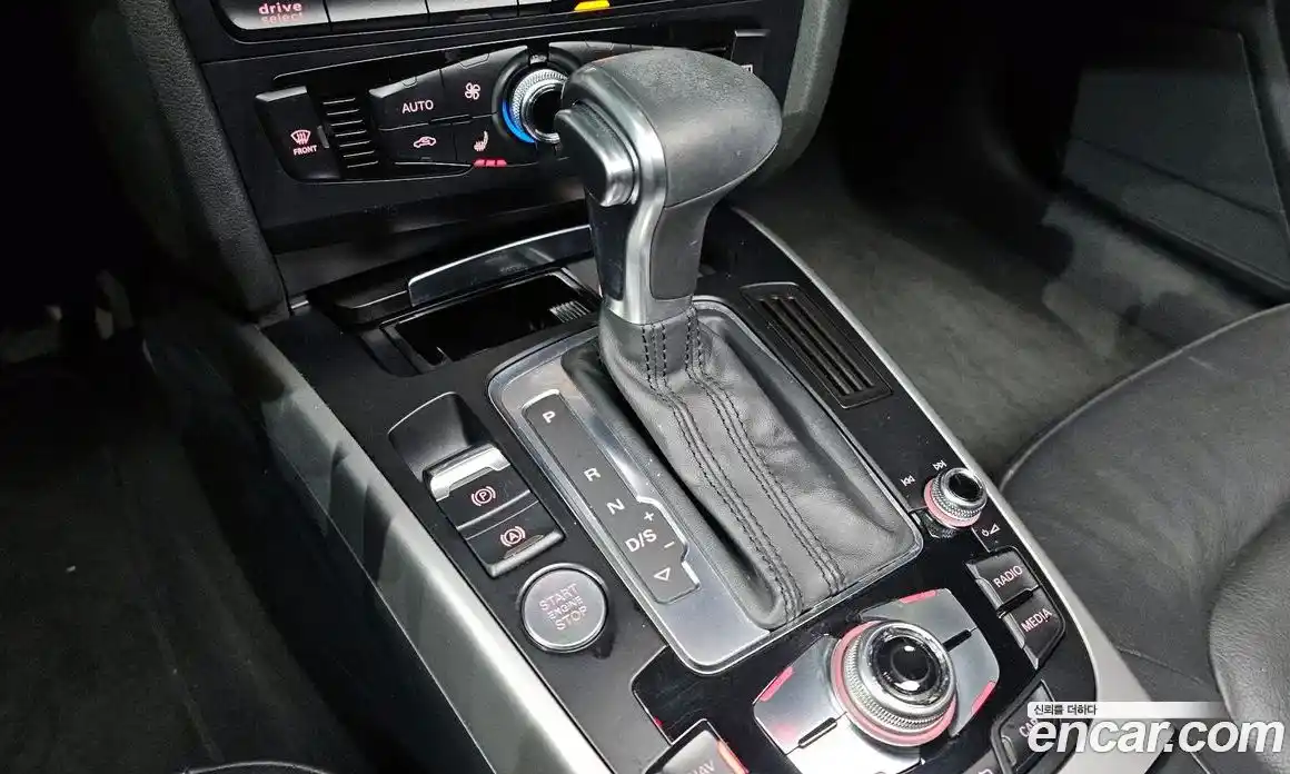 Audi A4 2013 2.0 Автомат в Москве № 181050, фото 17