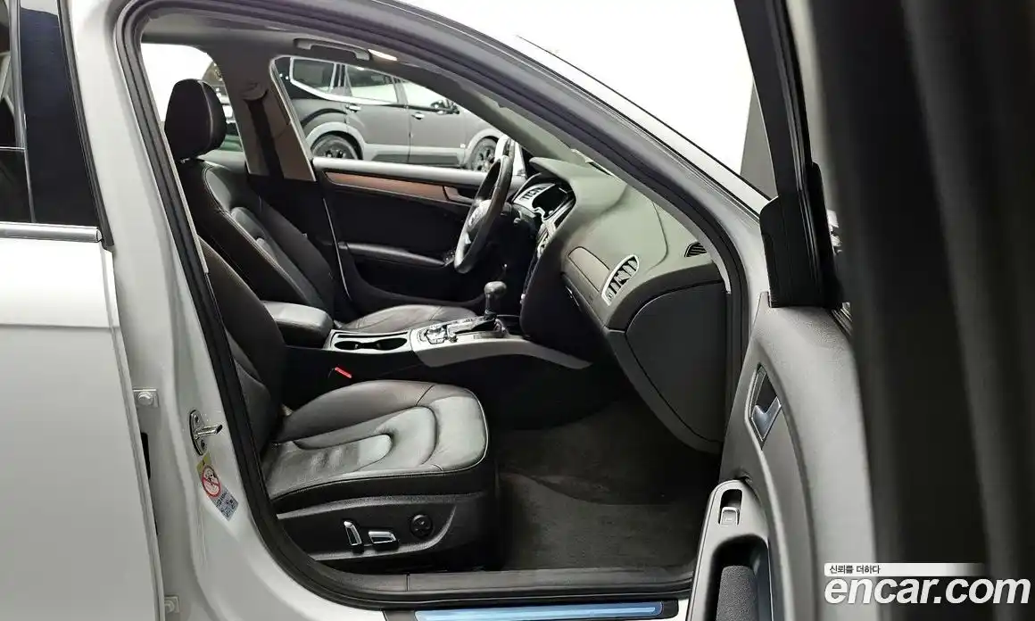 Audi A4 2013 2.0 Автомат в Москве № 181050, фото 19