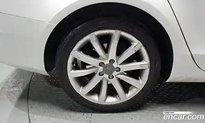 Audi A4 2013 2.0 Автомат в Москве № 181050, миниатюра 5