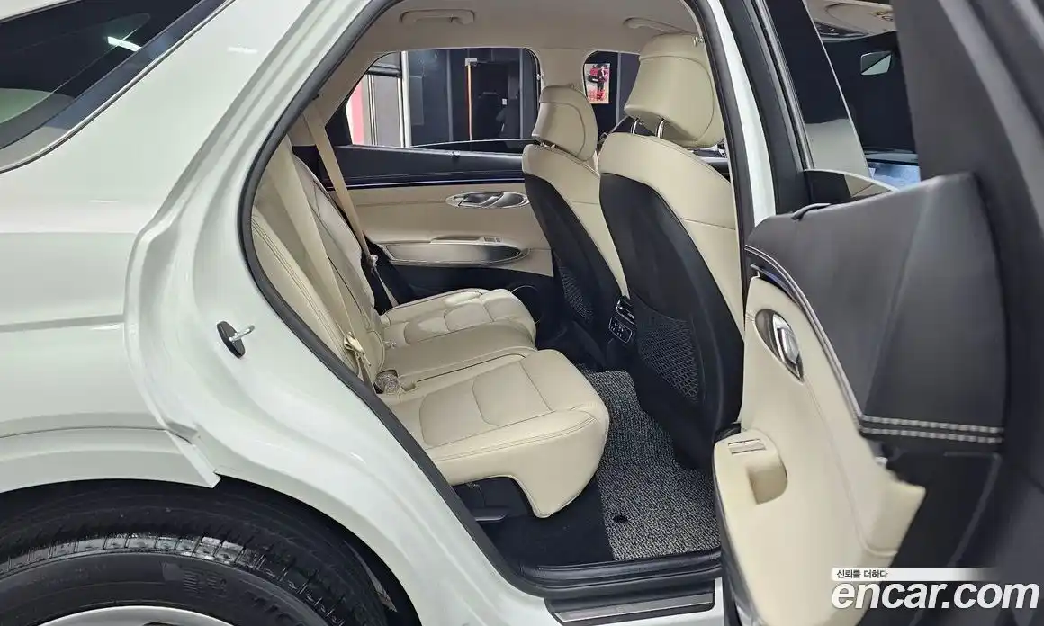 Genesis GV70 2025 2.5 Автомат в Москве № 18272, фото 13