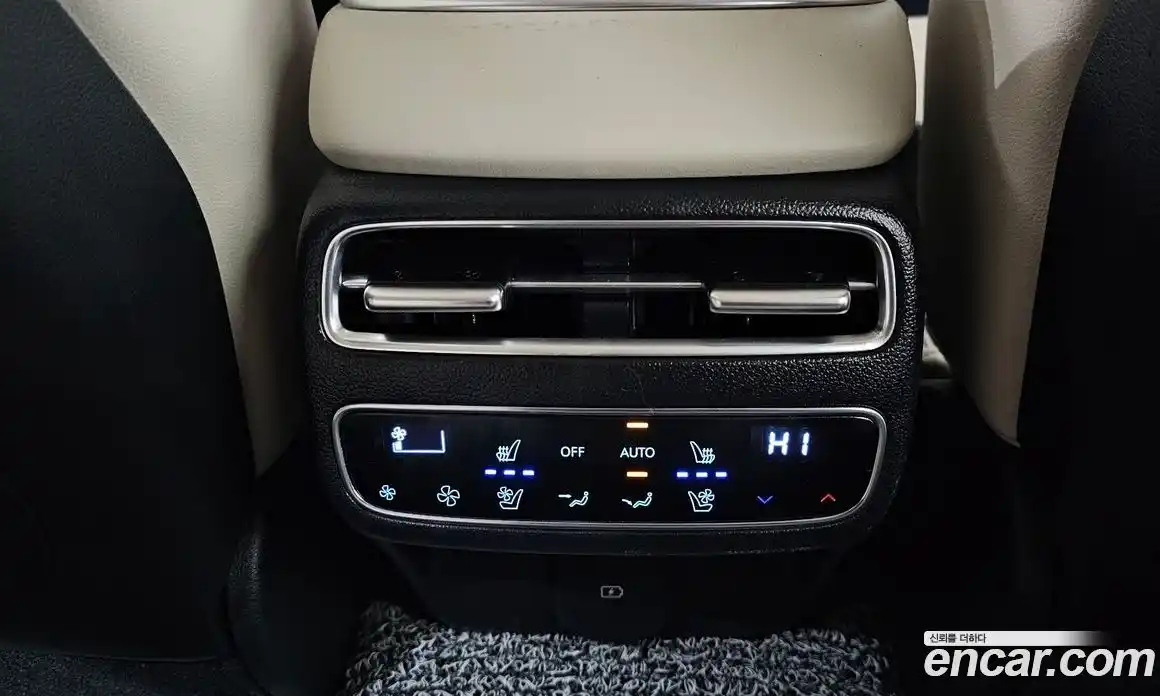 Genesis GV70 2025 2.5 Автомат в Москве № 18272, фото 14