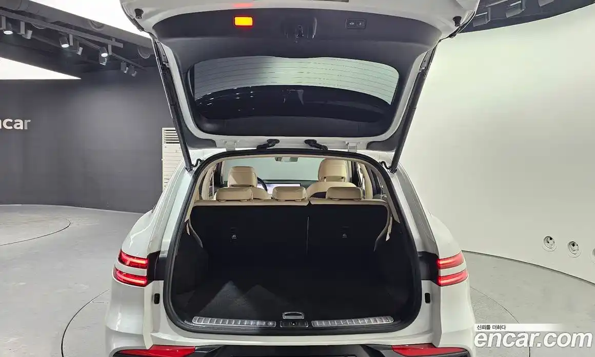 Genesis GV70 2025 2.5 Автомат в Москве № 18272, фото 17