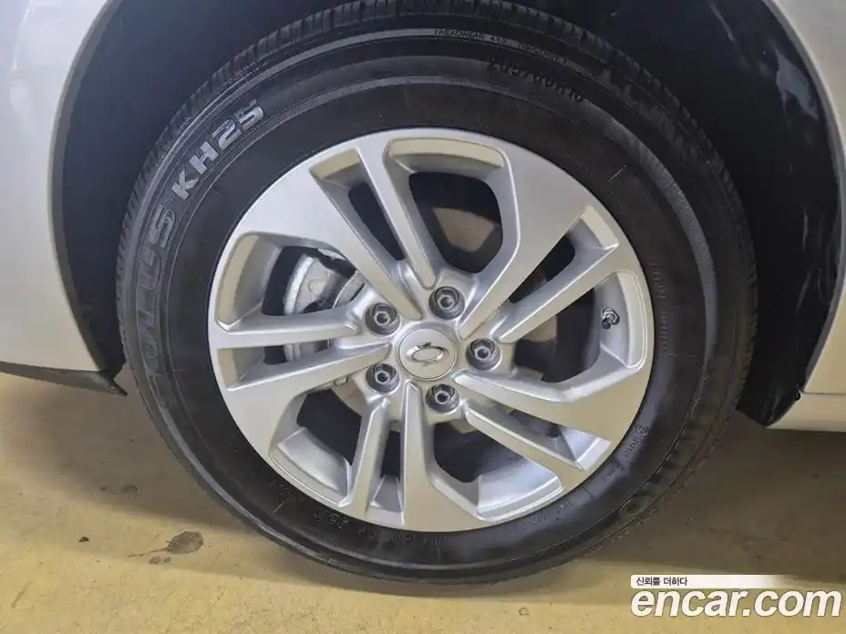 Renault SM3 2018 1.6 Автомат в Москве № 185316, фото 16