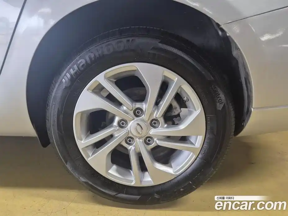 Renault SM3 2018 1.6 Автомат в Москве № 185316, фото 17