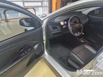 Renault SM3 2018 1.6 Автомат в Москве № 185316, миниатюра 7