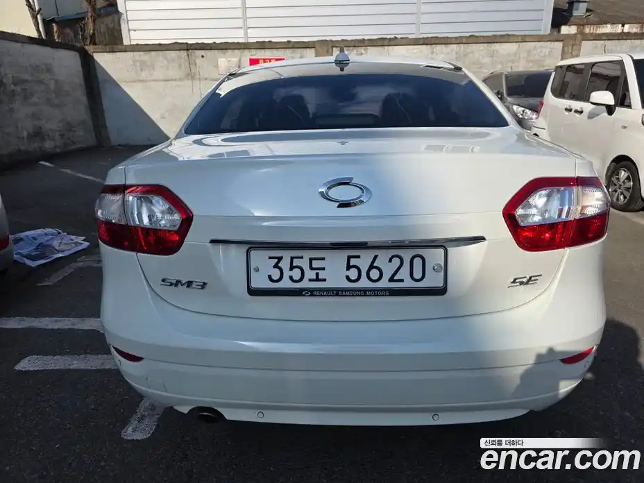 Renault SM3 2015 1.6 Автомат в Москве № 186502, фото 7