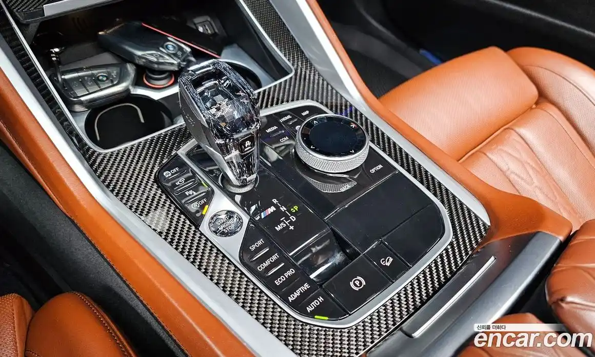 BMW X6 2021 4.4 Автомат в Москве № 191935, фото 4