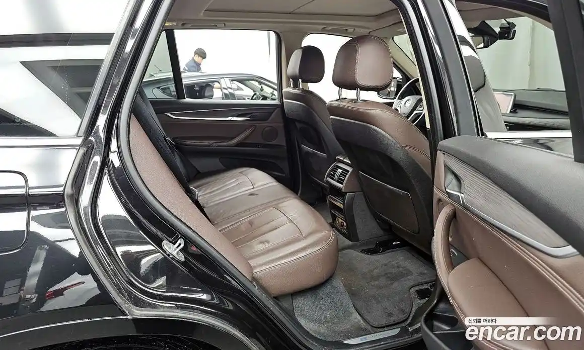 BMW X5 2018 2.0 Автомат в Москве № 191974, фото 16