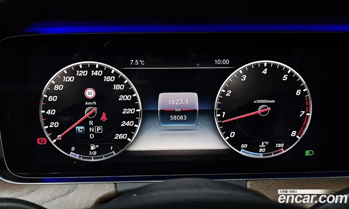 Mercedes-Benz E-Class 2018 2.0 Автомат в Москве № 194040, фото 19