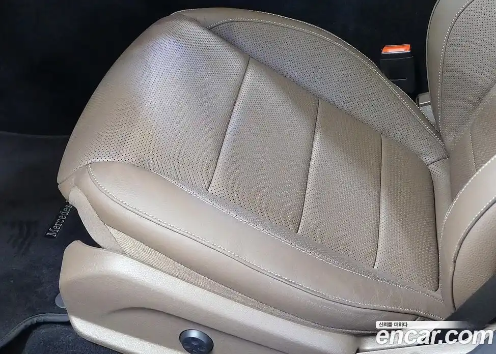 Mercedes-Benz E-Class 2020 2.0 Автомат в Москве № 194240, фото 12