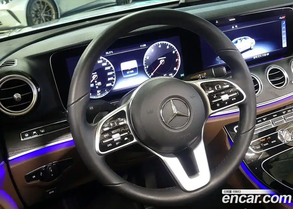 Mercedes-Benz E-Class 2020 2.0 Автомат в Москве № 194240, фото 14