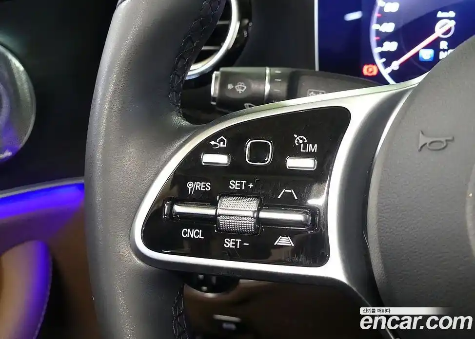 Mercedes-Benz E-Class 2020 2.0 Автомат в Москве № 194240, фото 15