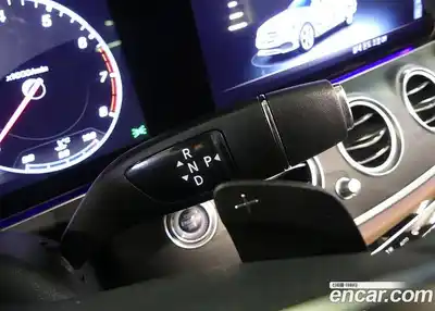 Mercedes-Benz E-Class 2020 2.0 Автомат в Москве № 194240, миниатюра 7