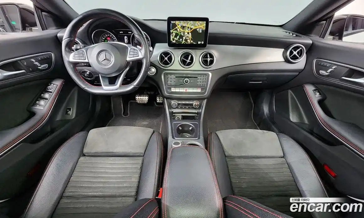 Mercedes-Benz CLA-Class 2017 2.0 Автомат в Москве № 194352, фото 11
