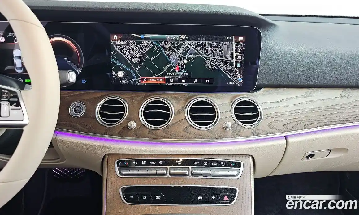 Mercedes-Benz E-Class 2021 2.0 Автомат в Москве № 194444, фото 16