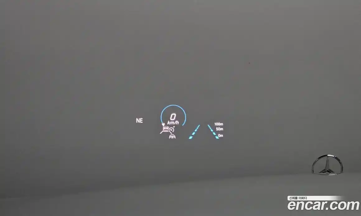 Mercedes-Benz E-Class 2021 2.0 Автомат в Москве № 194444, фото 3