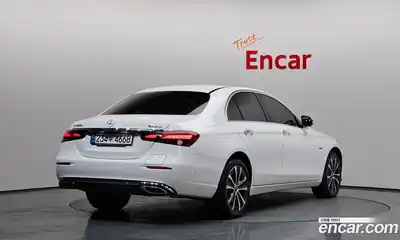 Mercedes-Benz E-Class 2021 2.0 Автомат в Москве № 194444, миниатюра 7