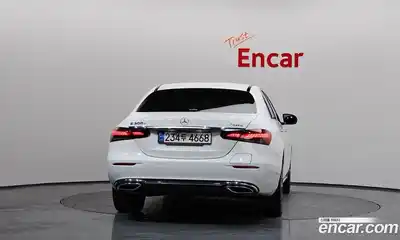 Mercedes-Benz E-Class 2021 2.0 Автомат в Москве № 194444, миниатюра 9