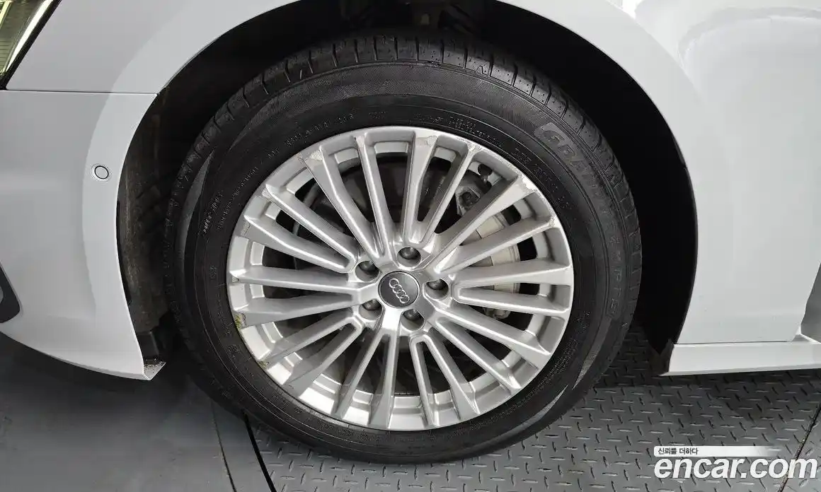 Audi A6 2021 2.0 Автомат в Москве № 196561, фото 18