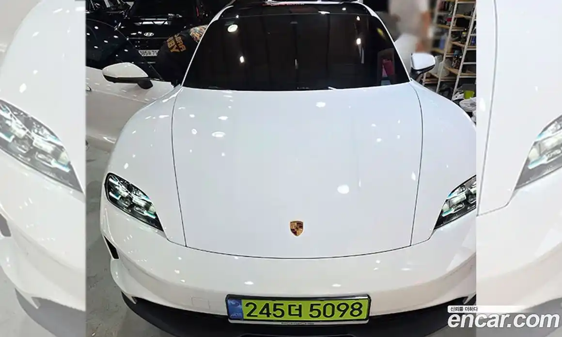 Porsche Taycan 2025 0.1 Автомат в Москве № 197813, фото 1