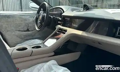 Porsche Taycan 2025 0.1 Автомат в Москве № 197813, миниатюра 8