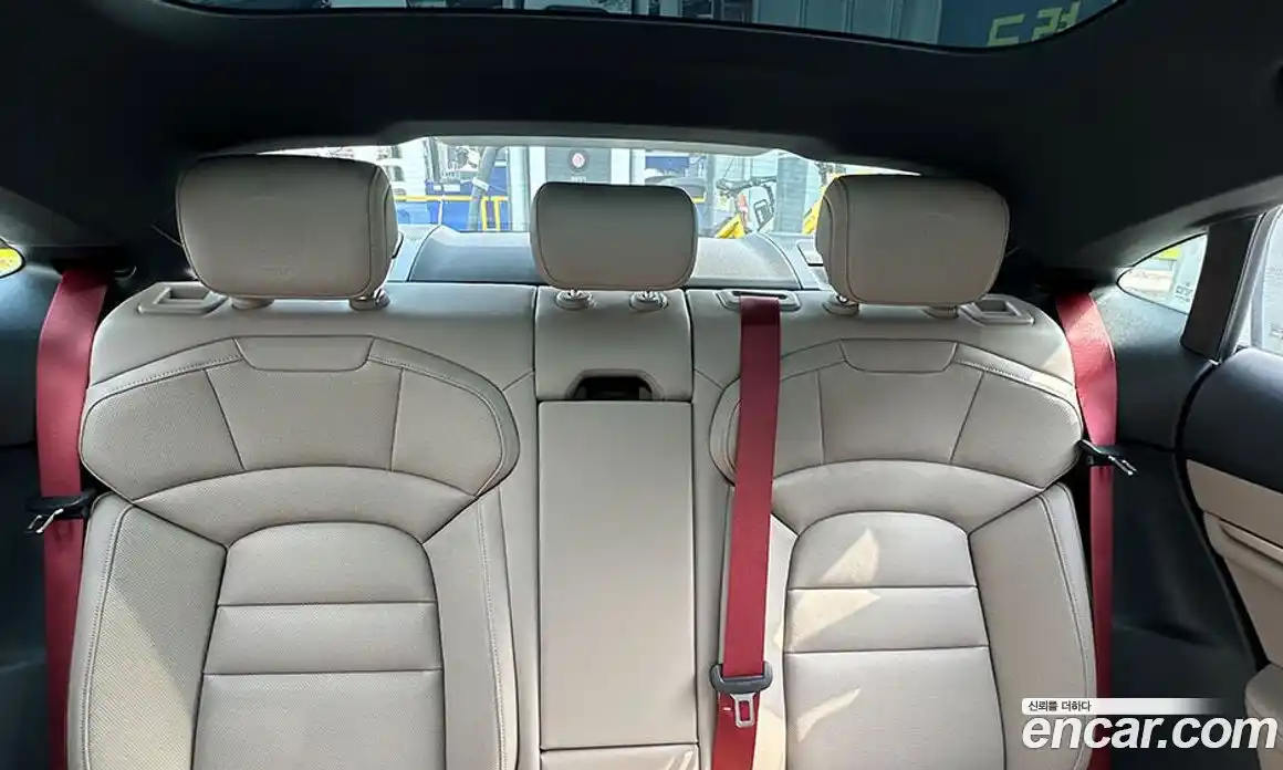 Porsche Taycan 2025 0.1 Автомат в Москве № 197813, фото 10