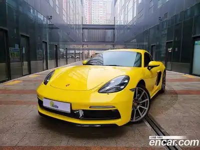 Porsche 718, 2018