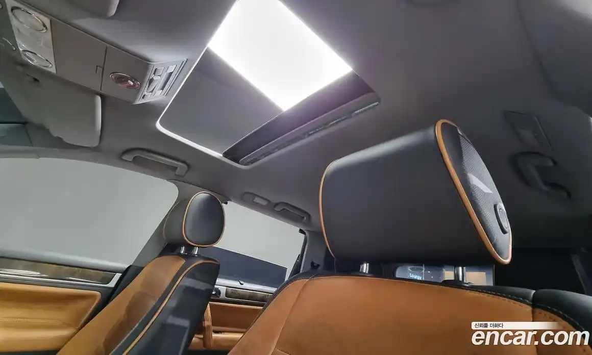 Volkswagen Touareg 2007 4.9 Автомат в Москве № 199250, фото 13