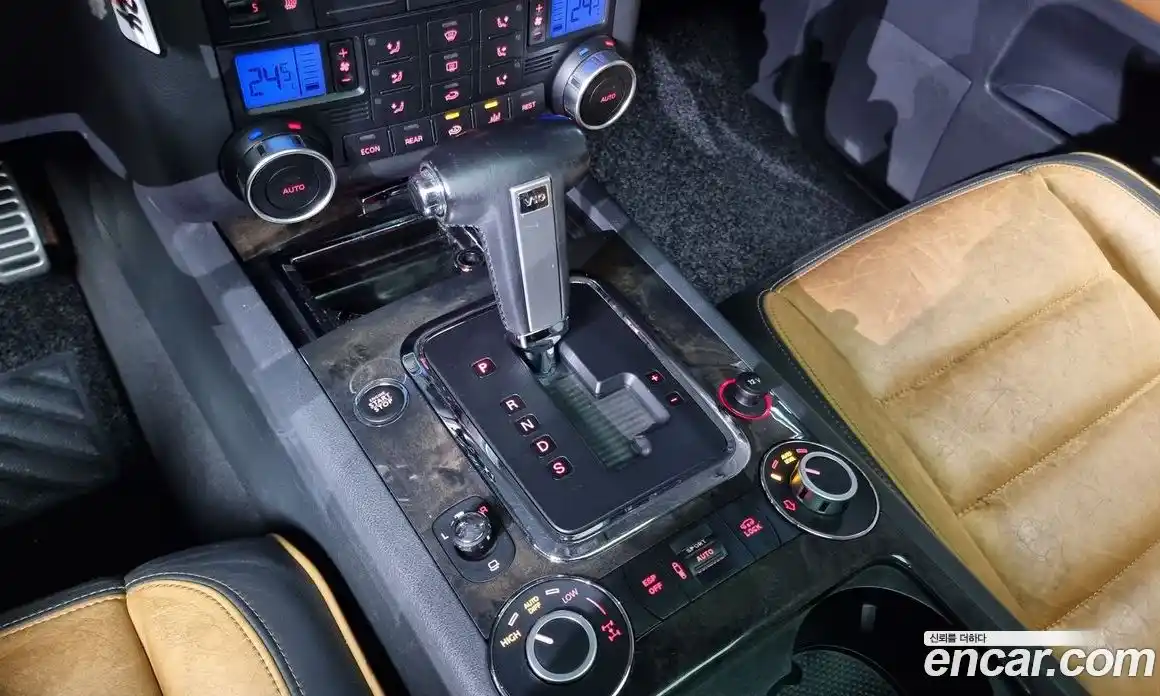 Volkswagen Touareg 2007 4.9 Автомат в Москве № 199250, фото 4